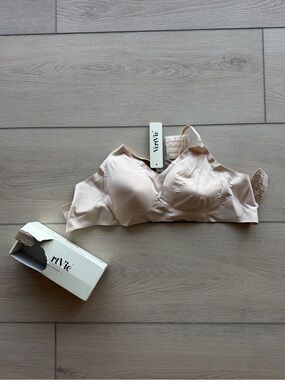 Vertvie Seamless Comfort Bra in Nude